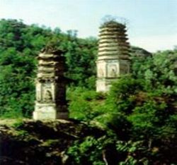 葫芦岛塔子沟双塔 葫芦岛塔子沟双塔